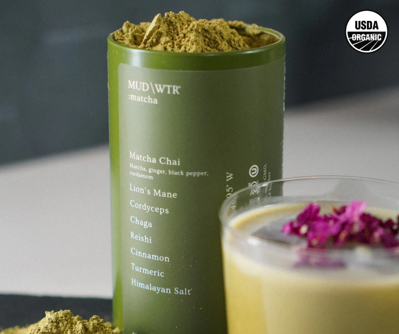 matcha-latte-starter-kit-y9 1._Matcha_11e019cd-8337-4900-ba33-94c953dac3d2.jpg